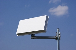 Antena panelowa Flat Seflsat H30D4 z konw. QUAD