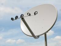 Antena satelitarna Maximum E-85 Multifocus Bulk, stal